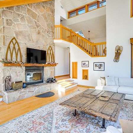Wilmington Retreat With Deck, Lake Views And Game Room Kültér fotó